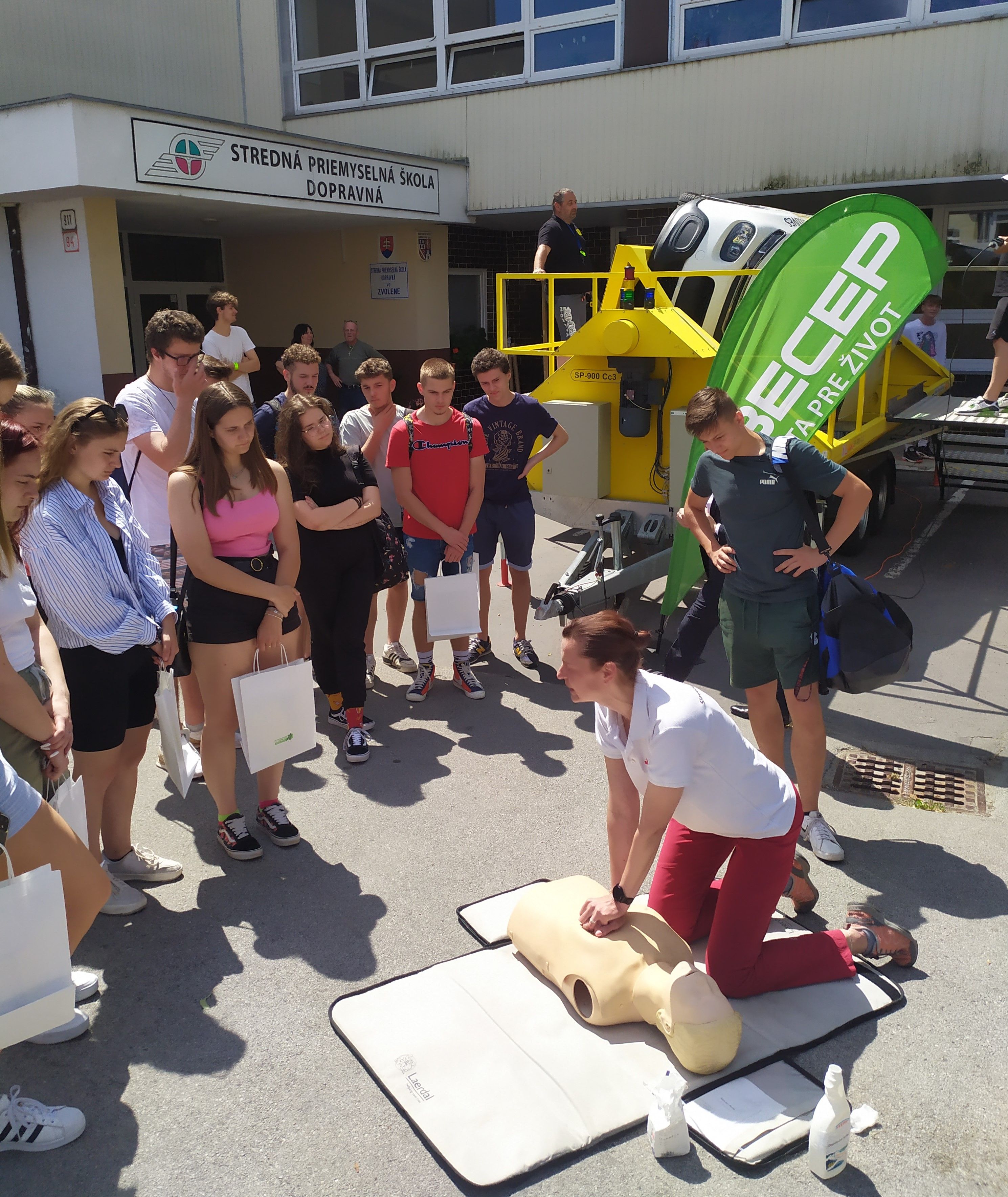 1656590660961.jpg 1656590660961.jpg