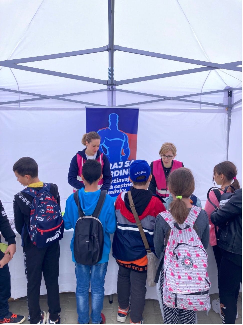 fotka účastníkov dňa bezpečnposti fotka účastníkov dňa bezpečnposti