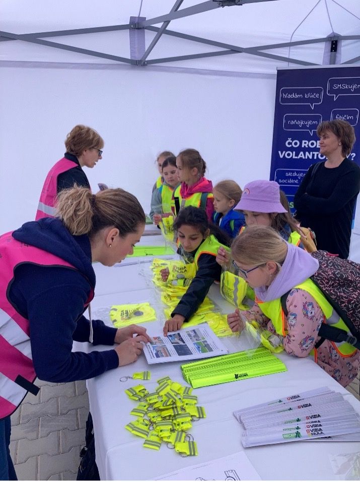 fotka účastníkov dňa bezpečnosti fotka účastníkov dňa bezpečnosti