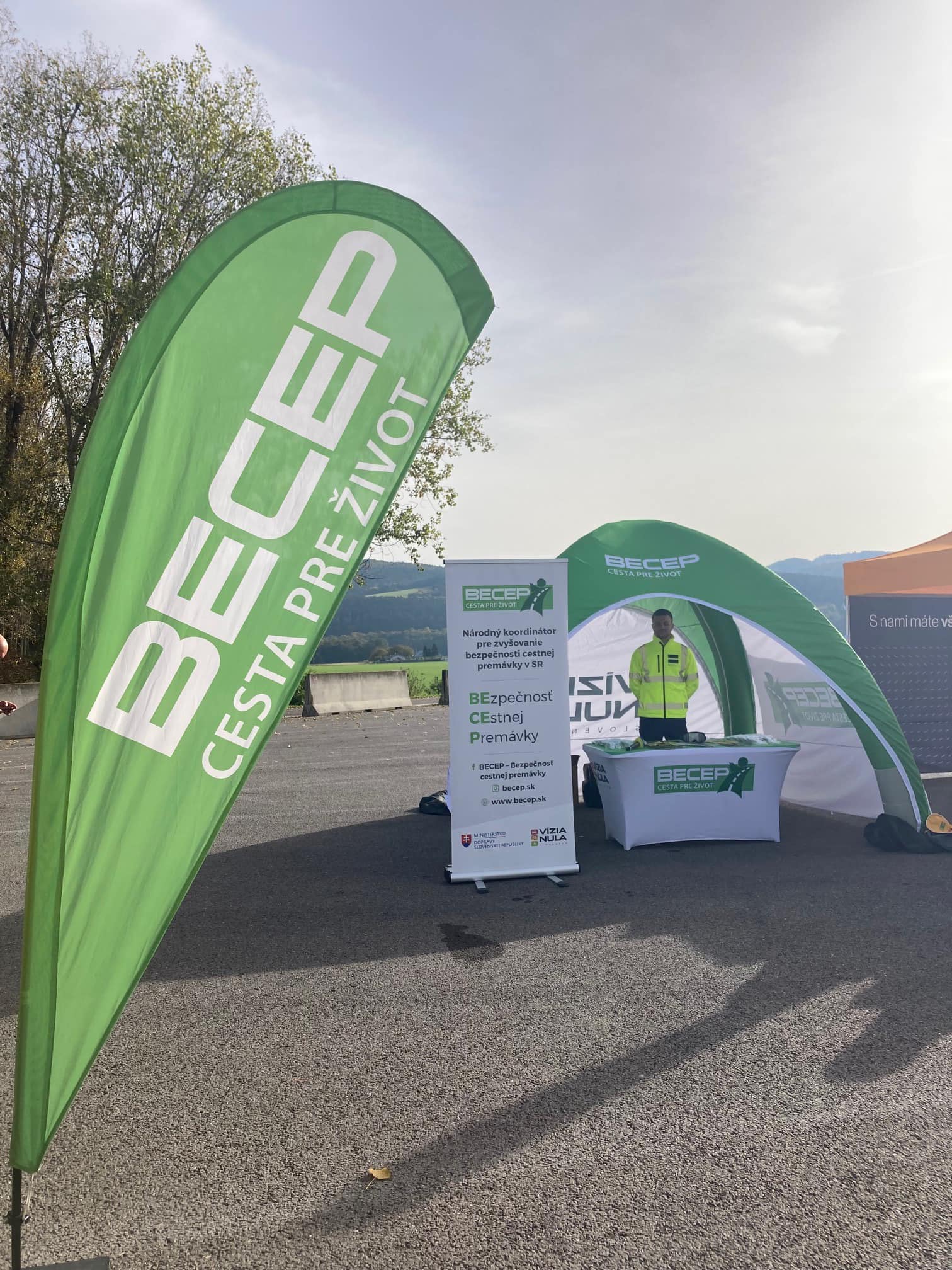 4_Hrádok.jpg 4_Hrádok.jpg